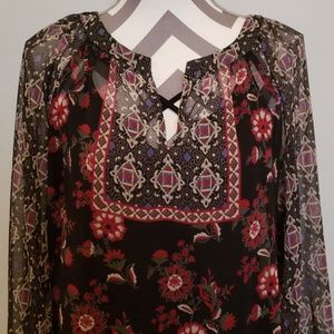 S h e e r y  T o p 🥀